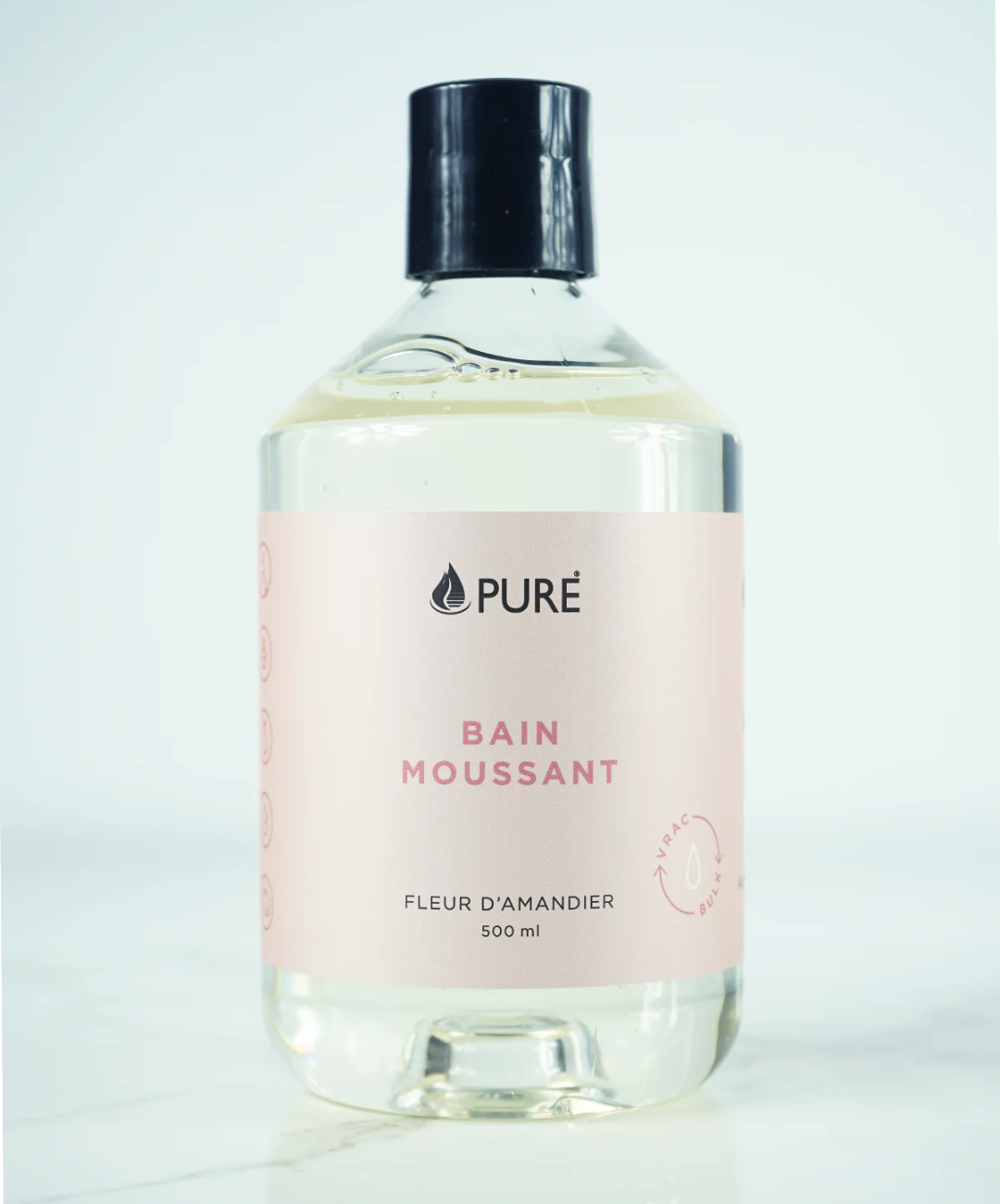 bouteille de bain moussant de pure à la fleur d'amandier